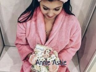 Annie_Astie