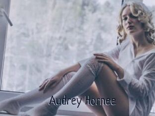 Audrey_Hornee