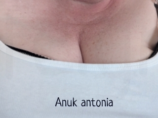 Anuk_antonia