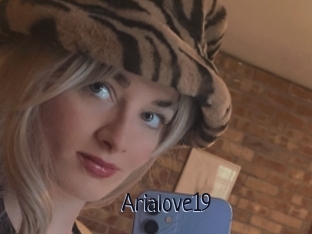 Arialove19