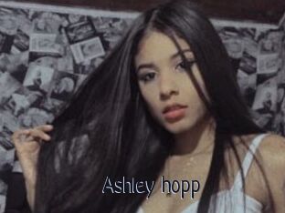 Ashley_hopp