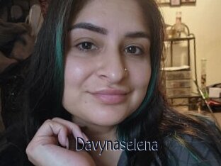 Davynaselena