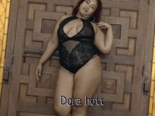 Dora_hott