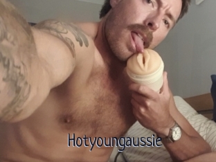 Hotyoungaussie