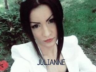 JULIANNE_