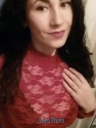 JulyaThom