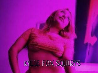 KYLIE_FOX_SQUIRTS