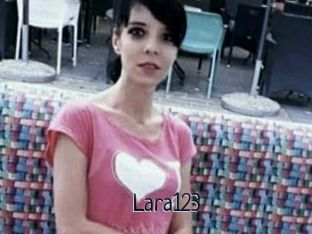 Lara123