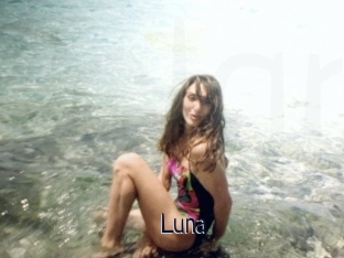 Luna_Taylor