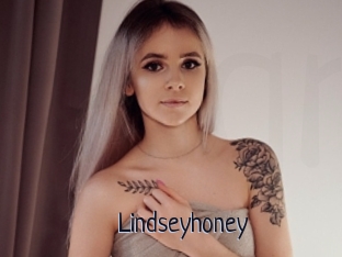 Lindseyhoney