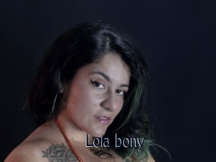 Lola_bony