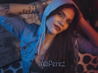 MiaPerez