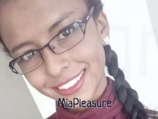 Mia_Pleasure