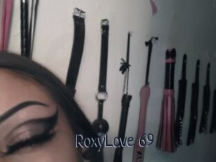 RoxyLove_69