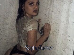 Sophia_Turner