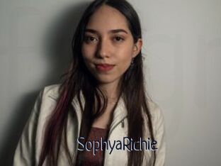 SophyaRichie