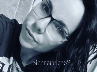 Siennareign69