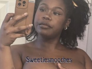 Sweetiesmooches