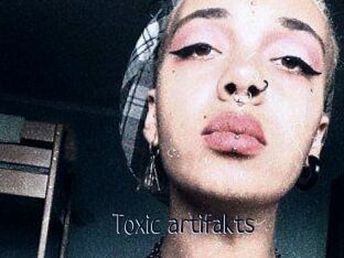 Toxic_artifakts