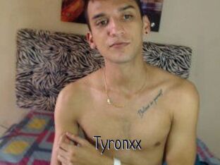 Tyronxx