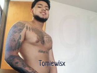 Tomlewisx