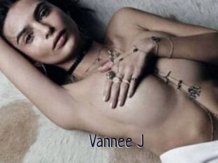 Vannee_J