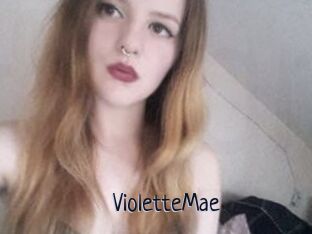Violette_Mae