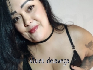 Violet_delavega